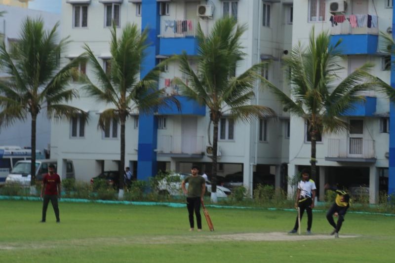 Students playing sports on campus
